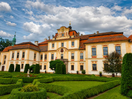 Zámek Jemniště