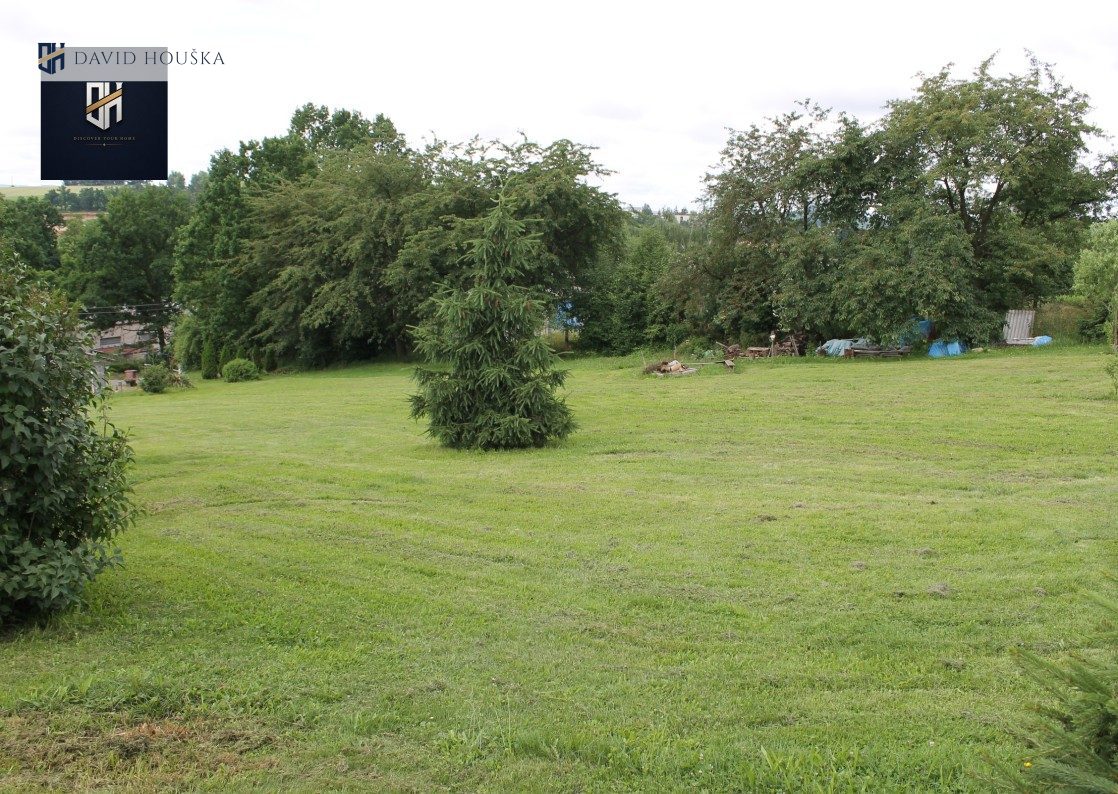 Stavební parcela v Sedlčanech